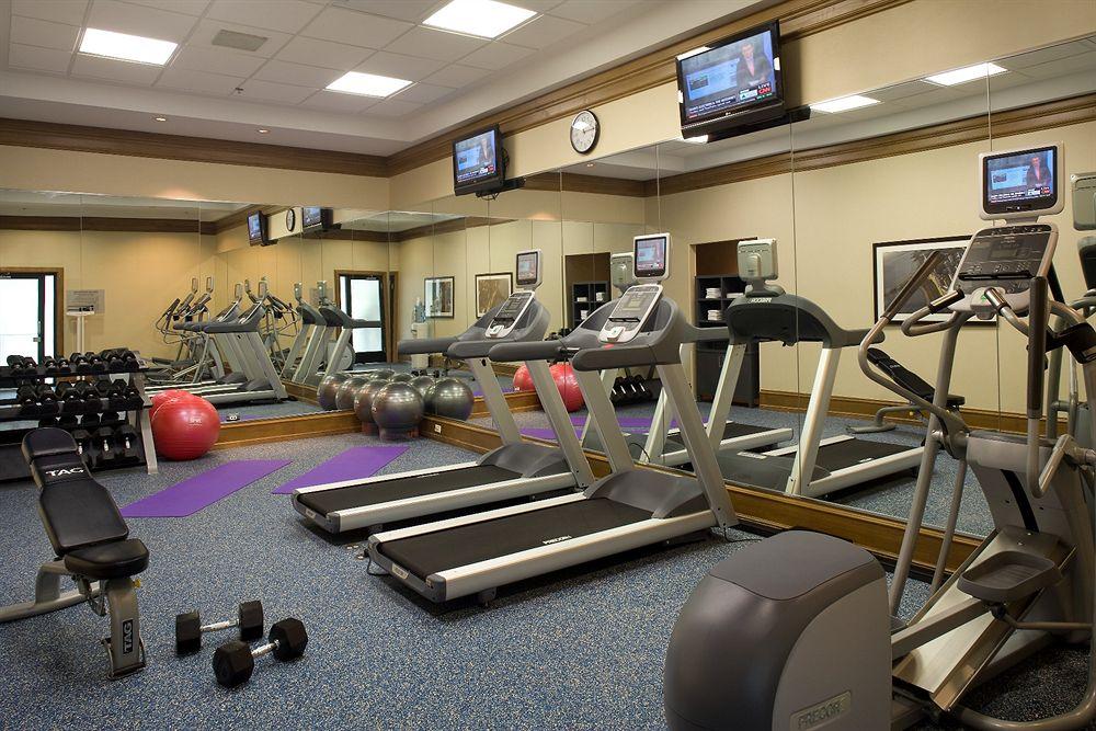 Готель Courtyard By Marriott Chicago At Medical District-Uic Екстер'єр фото