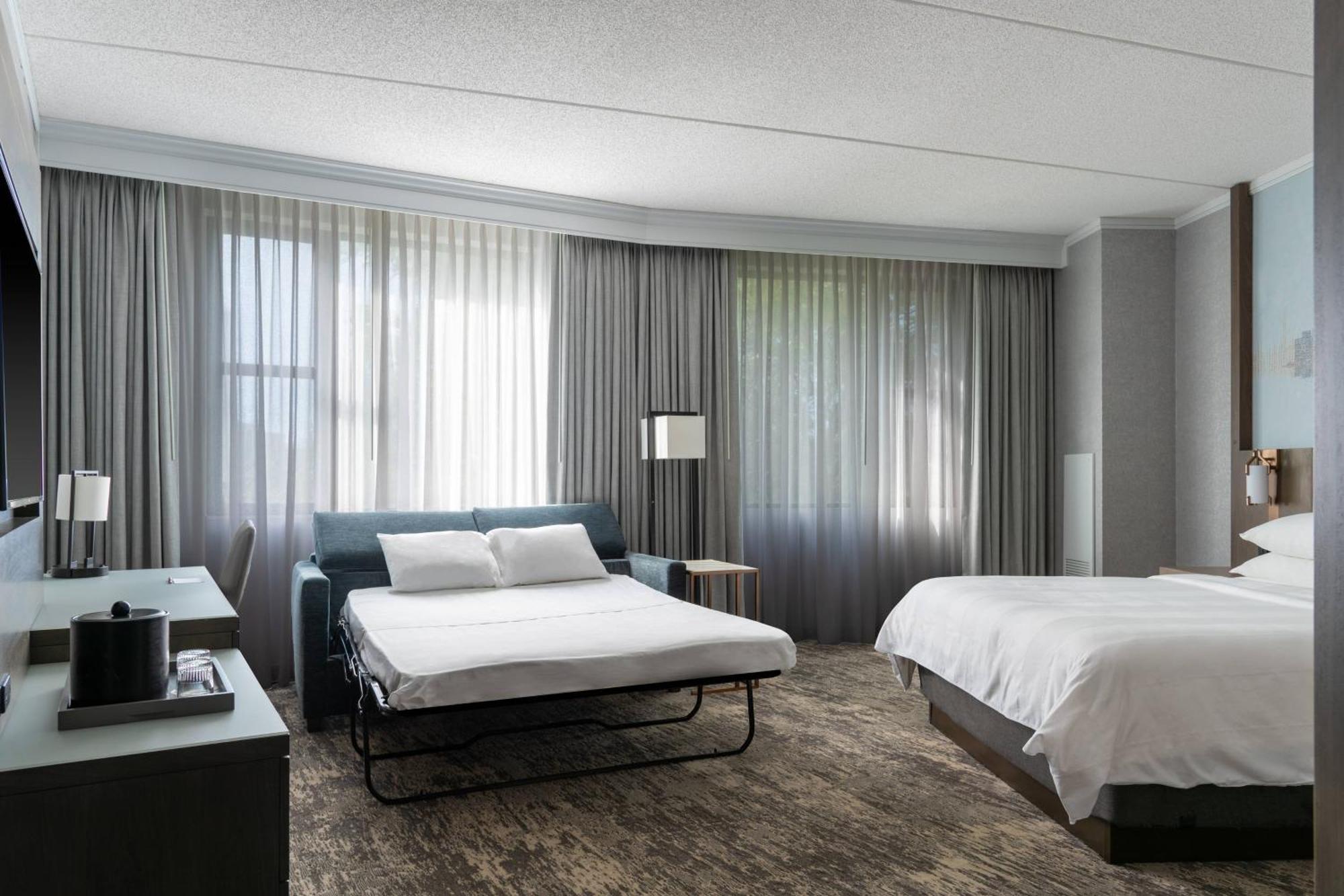 Готель Courtyard By Marriott Chicago At Medical District-Uic Екстер'єр фото