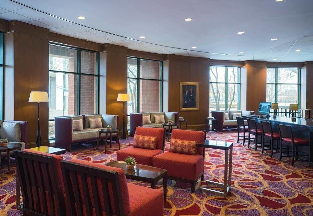 Готель Courtyard By Marriott Chicago At Medical District-Uic Екстер'єр фото